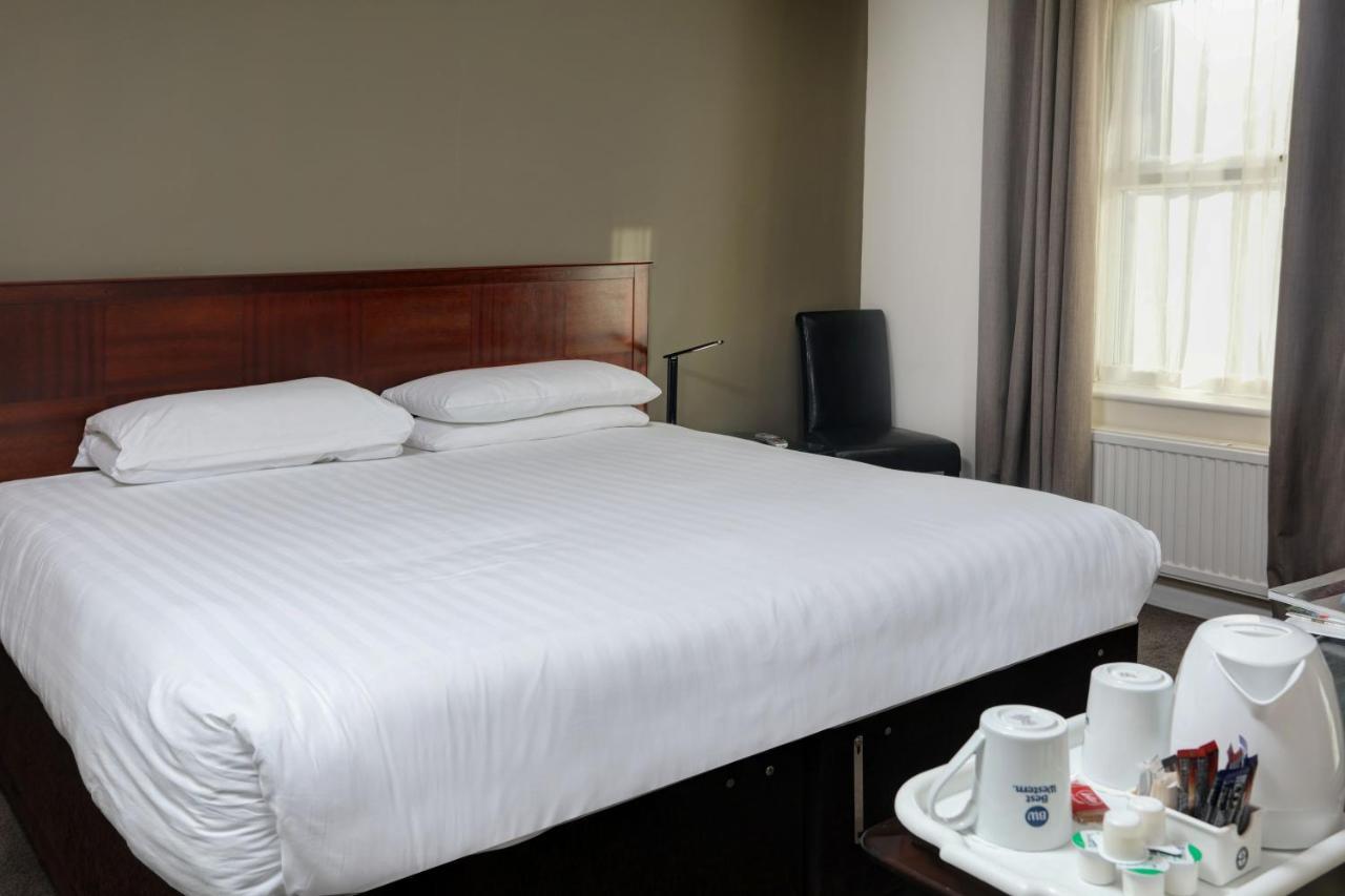 Best Western Claydon Hotel Exteriör bild