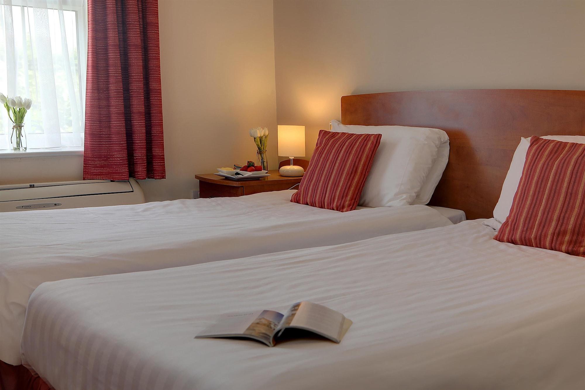 Best Western Claydon Hotel Exteriör bild